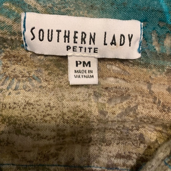Southern Lady Petite Button Front Jacket - Picture 3 of 7